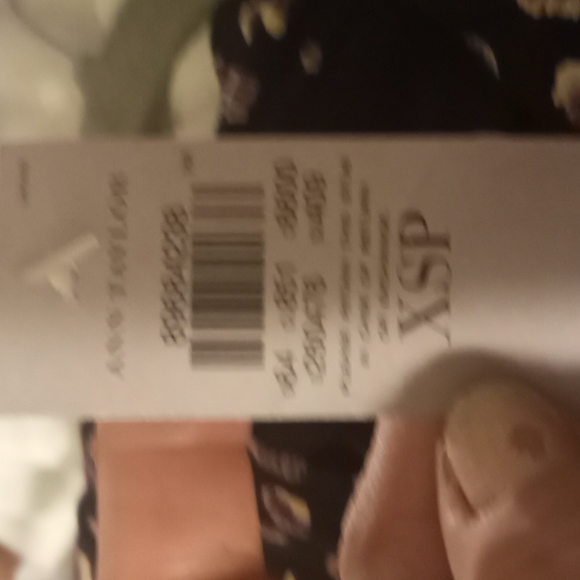 Ann Taylor Dress sized Xtra Small Petite. Black with purple,tan, & cream flowers - Picture 6 of 6